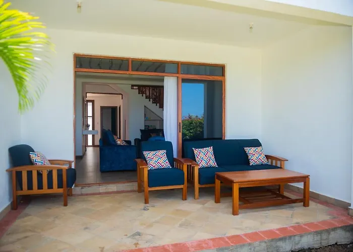 Njakaimba Beachfront Villa.